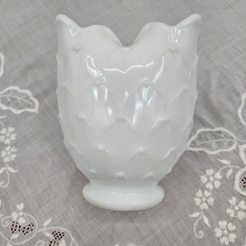 White Milk Glass Artichoke‎ Bud Vase Trinket Dish Home Decor